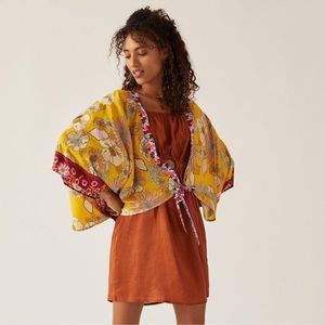 ✨BNWOT - Anthropologie Floral Kimono - One Size✨